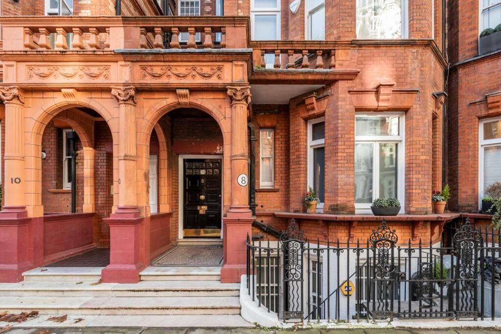 Chelsea Posh Apartment ลอนดอน ภายนอก รูปภาพ